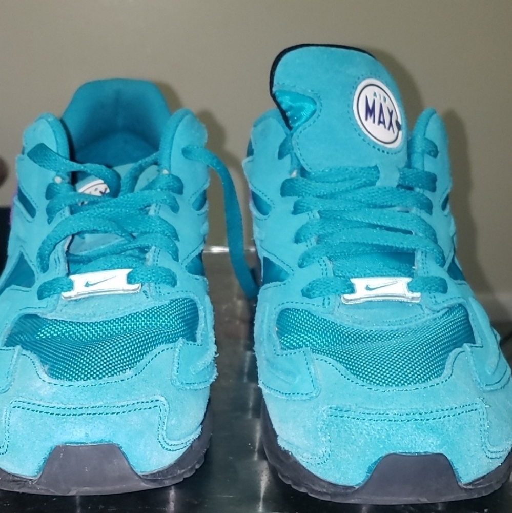 Air max 2's